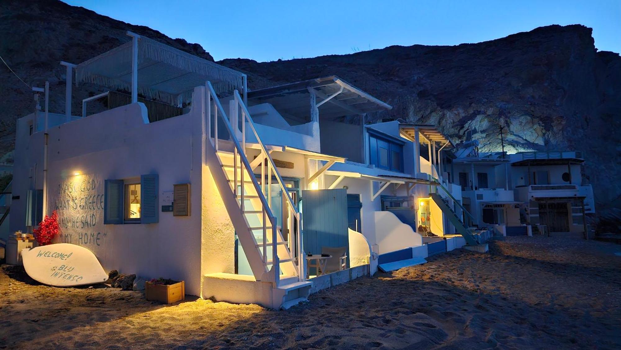Blu Intenso Boathouse Firopotamos 外观 照片